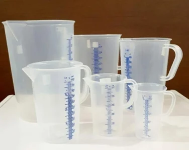 Gelas Ukur Plastik 250–2.000 mL